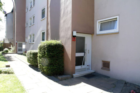 Mülheim/Ruhr <br />
Scharpenberg 72<br />
7 Wohneinheiten und 15 Garagen