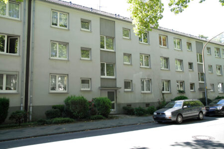 Gelsenkirchen <br />
Schemannastr. 31-35 <br />
18 Wohneinheiten und 9 Garagen