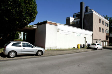 Gelsenkirchen <br />
Schulte-Im-Hofe-Platz 13 <br />
2 Gewerbeeinheiten