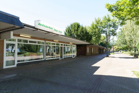 Gelsenkirchen <br />
Schulte-Im-Hofe-Platz 13 <br />
2 Gewerbeeinheiten